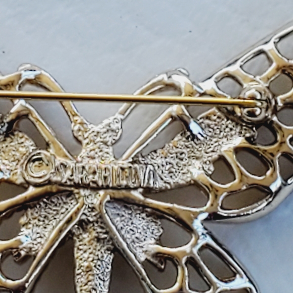 Vintage Sarah Coventry Butterfly Brooch - Picture 3 of 4